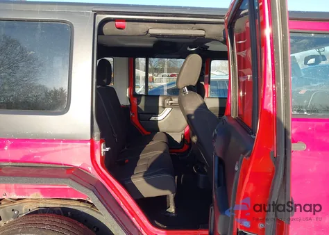 2015 Jeep Wrangler Unlimited Rubicon z USA, uszkodzony, nr VIN 1C4BJWFG8FL537204